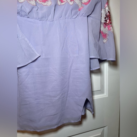 Maya Delux Mini Dress Size 4 Lilac Sequined Pink Lilies Flutter Sleeves Beaded - Picture 4 of 11